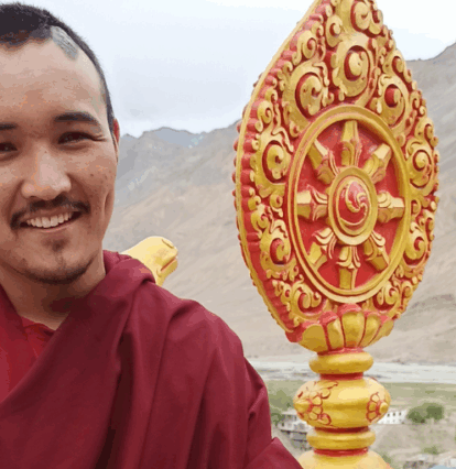 Odstranění melanomu u mnicha Phuntsoka